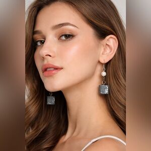 Elegant Gray Pearl Drop Earrings